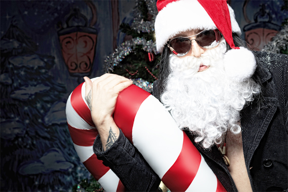 10 Signs You're A 20-Something, And You're Santa Claus