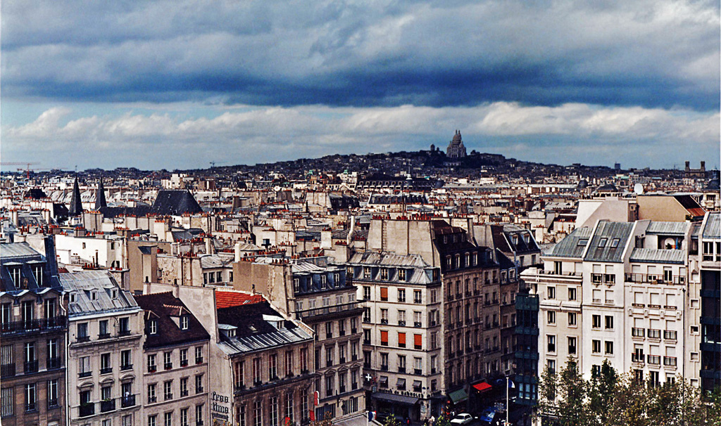 Surprising Things About Living in Paris, According to American