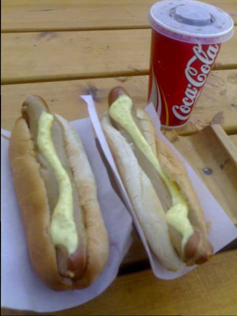 Icelandic Hot Dogs (probably lamb in there) via Richard Eriksson