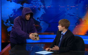 Justin Bieber and Jon Stewart Do Unexpected Things Together On The Daily Show