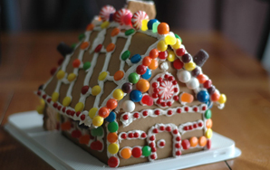 Let’s Make A Gingerbread House!