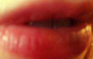 What Happens To Your Lips When No One Kisses You For An Entire Year