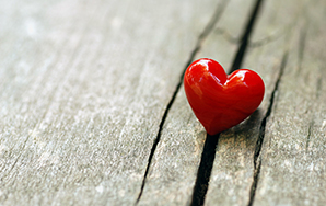 6 Reasons You Fall In Love With Someone