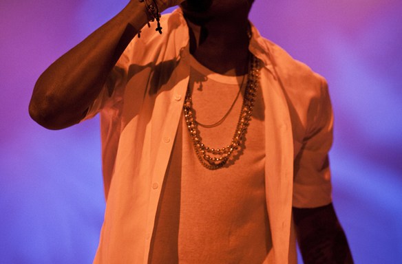 25 Predictions Of The Next Kanye West Article Headlines