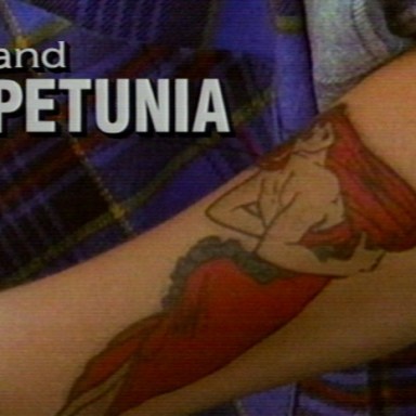 8 Tattoos You Should Have Gotten In the 90s