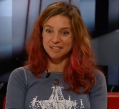 Activists Attack Ani Difranco Until Dead