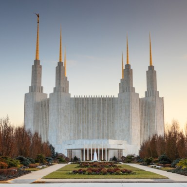 5 Things Everyone Should Know About Mormons