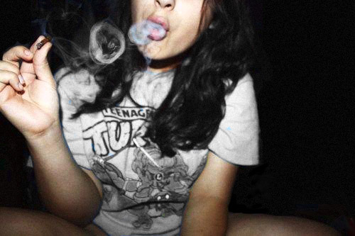 Date A Girl Who Smokes