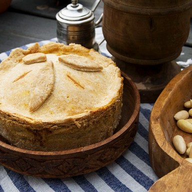 10 Delicious 14th Century Meals That We Should Bring Back