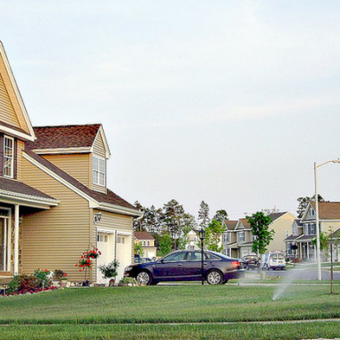 11 Sweet Perks Of Living In The Suburbs You Miss When You Live In The City