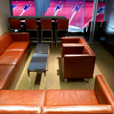 I Work In An Executive Stadium Skybox—Here’s What Happened When The Asshole Of An Owner Got Drunk And His Team Lost