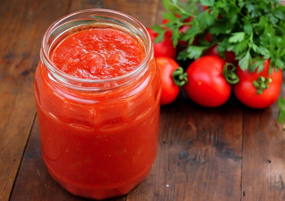 3 Simple Homemade Sauces To Improve Your Cooking Game | Thought Catalog