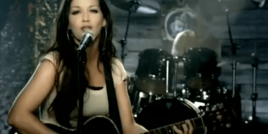 It’s Hard To Be The Girl In A Country Song | Thought Catalog