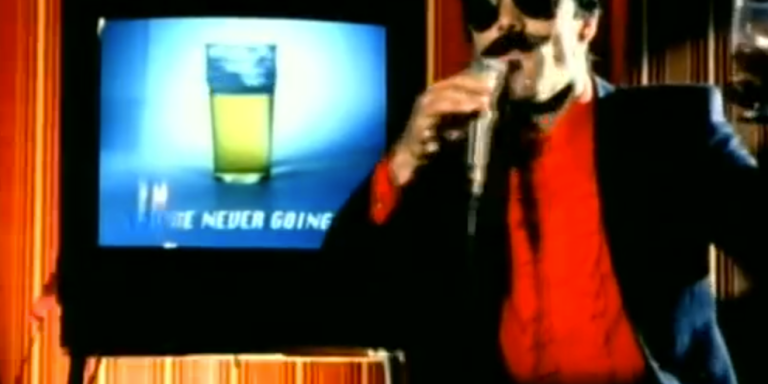 10 Karaoke Songs From The 90s To Make Your Night Unforgettable