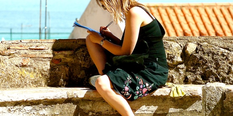 Why You Should Not Date A Girl Who Writes