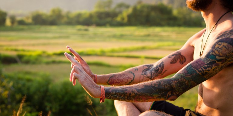 7 Confessions Of A Dude Who Loves Yoga