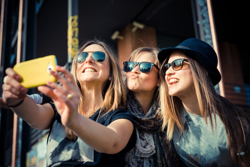 5 Signs You Are Obsessed With Yourself