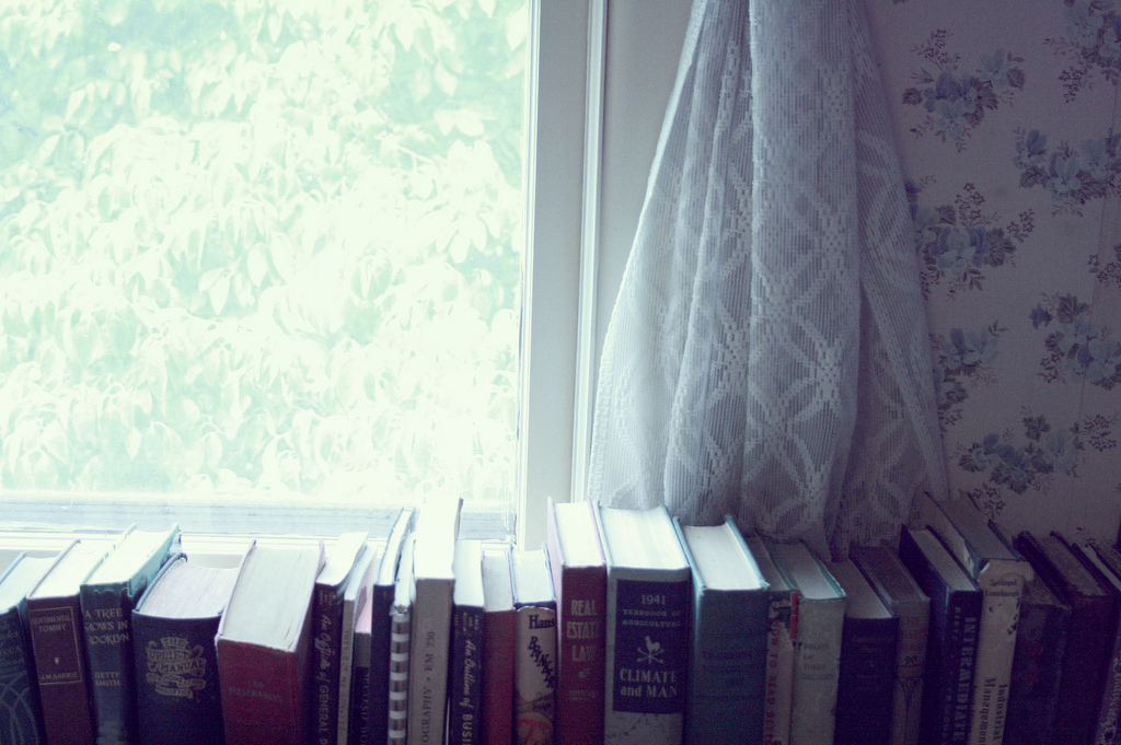 What The Things A Woman Keeps On Her Bedside Table Say About Her