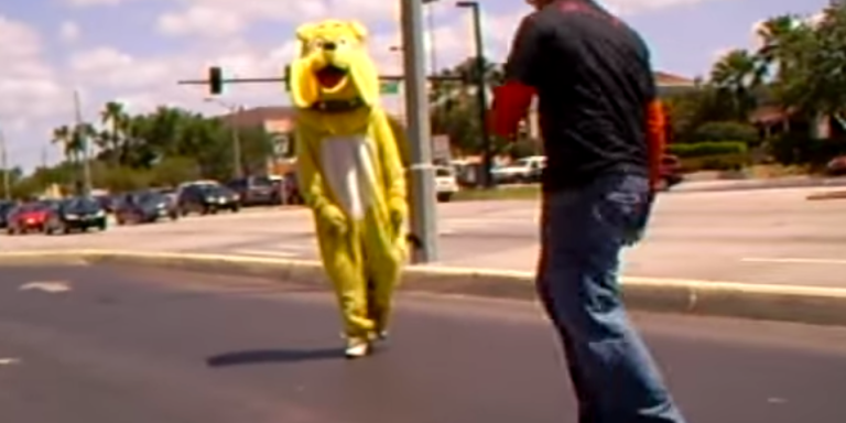 This Guy In A Dog Costume And A Breakdancer Randomly Battle In The Middle Of A Florida Parking Lot