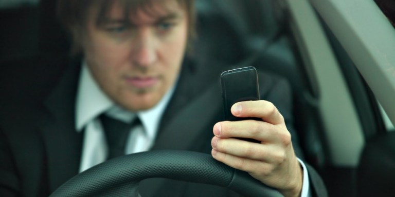 10 Grimly Ironic Texting-While-Driving Car Crashes