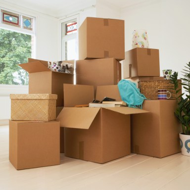 Top 10 Asshole Items To Pack When Moving