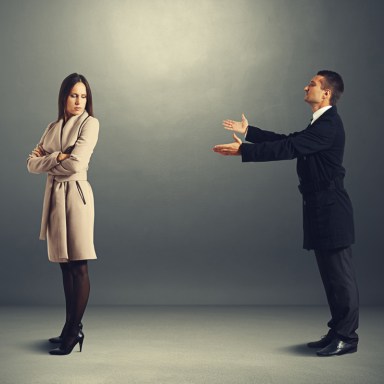 21 People On The Unintentionally Offensive Things Their Significant Other Has Said To Them