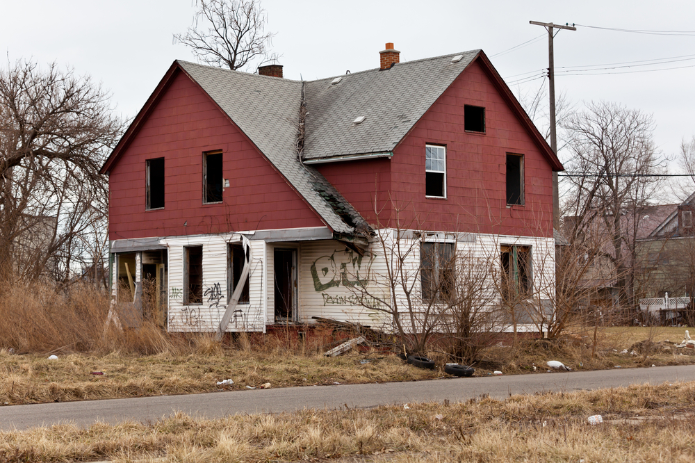 i-was-almost-murdered-after-walking-into-an-abandoned-house-in-detroit