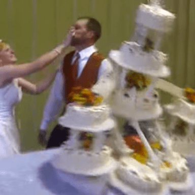 28 Incredible Stories Of Wedding Faux Pas That’ll Have You Cringing In Your Seats