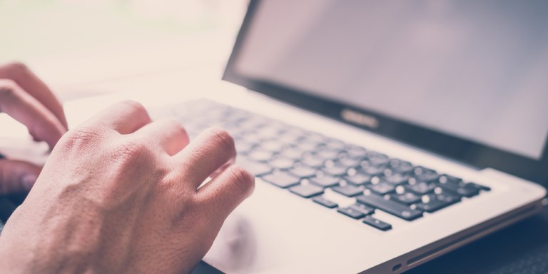 What One Community Of Bloggers Is Doing To Help One Of Their Own