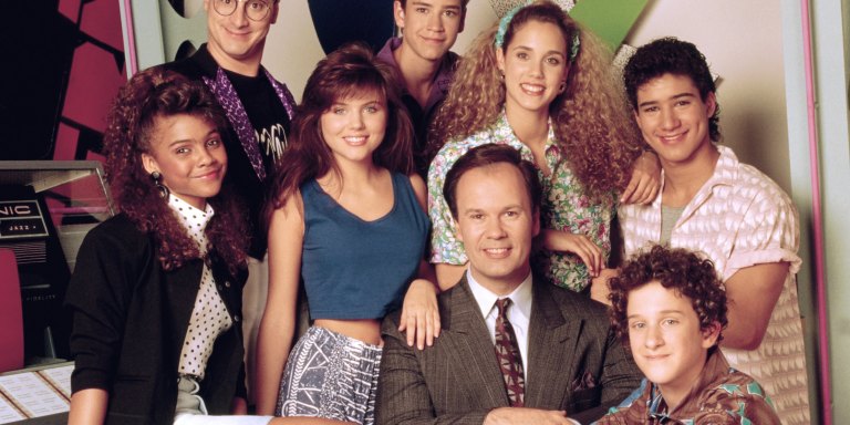 What Would Saved By The Bell Look Like If It Took Place Present Day?