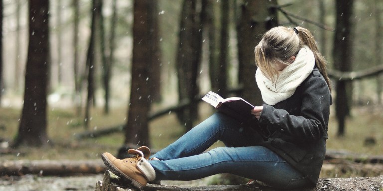 13 Ways A Guy Can Love A Girl Who Loves Books