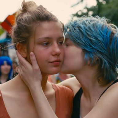 6 Signs That You’re A Teenage Lesbian