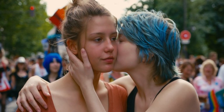 6 Signs That You’re A Teenage Lesbian