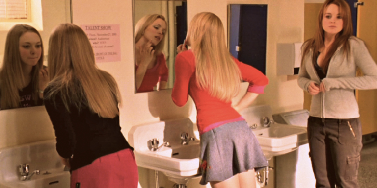 The 5 Types Of Girls You Will Meet In A Fraternity Bathroom