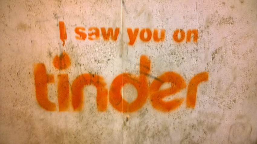 15 Sarcastic Responses To Awkward Tinder Pick Up Lines