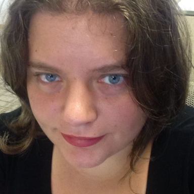 Evie Saphire-Bernstein