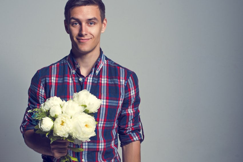 3 Signs You Are Definitely A “Nice Guy” (And What To Do About It)