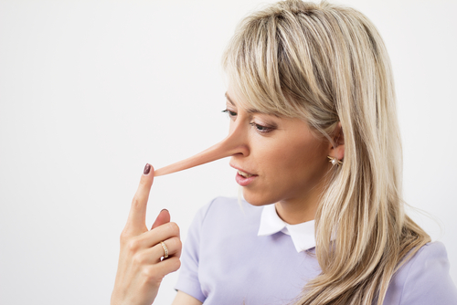 10 Unfortunate Lies 20-Somethings Tell Each Other (Even Though No One Believes Them)