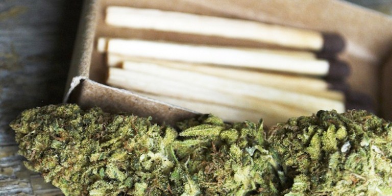 11 Practical Thoughts For Smoking Weed