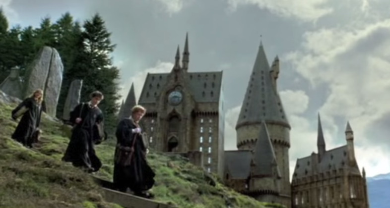 Magic, but no moving stairs. Harry Potter And The Prisoner Of Azkaban