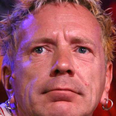 7 Ways The Sex Pistols’ Johnny Rotten Has Become Your Grandfather