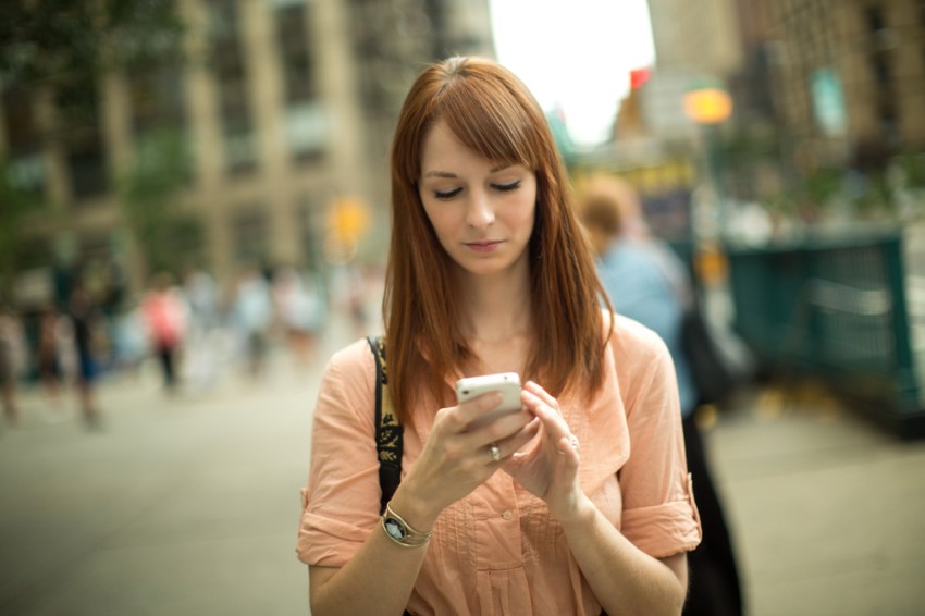 37 Email Signatures That Are Better Than “Sent From My iPhone”
