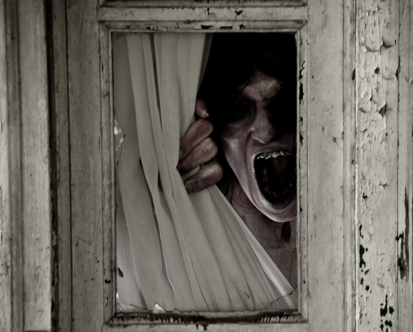 9 Haunted Places That Will Creep You Out Forever