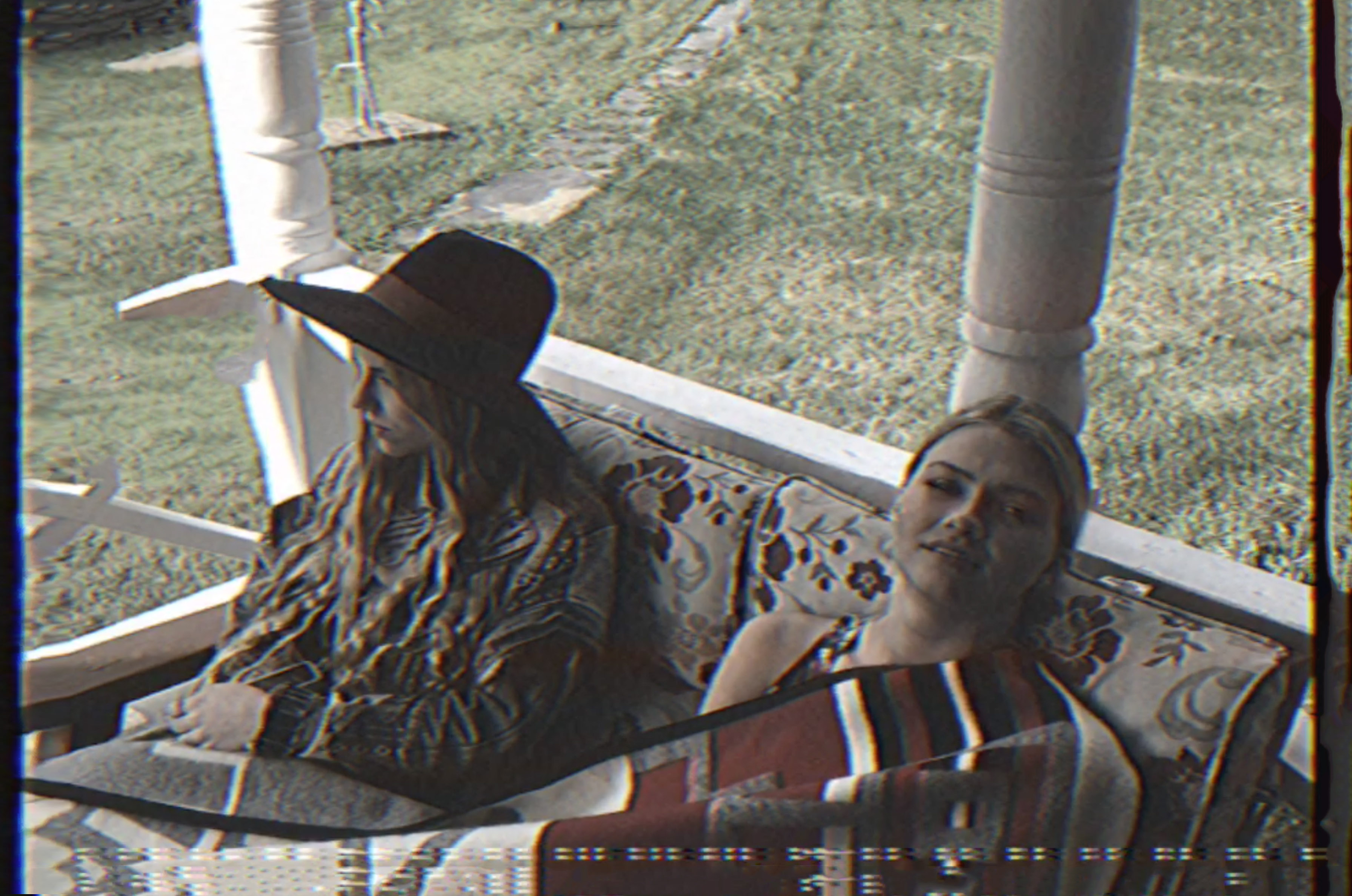 Everyone Thinks My Best Friend Went Missing, I Can’t Tell Them About