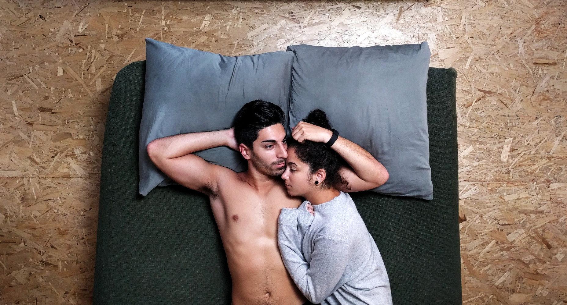 6 Reasons Why Couples Who Cuddle Are The Happiest