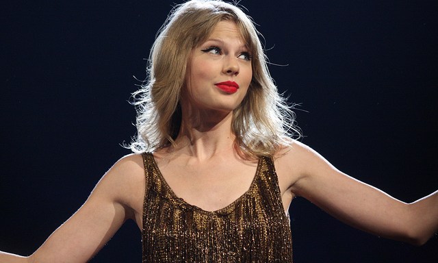 Everything I Know About Sex Writing I Learned From Taylor Swift