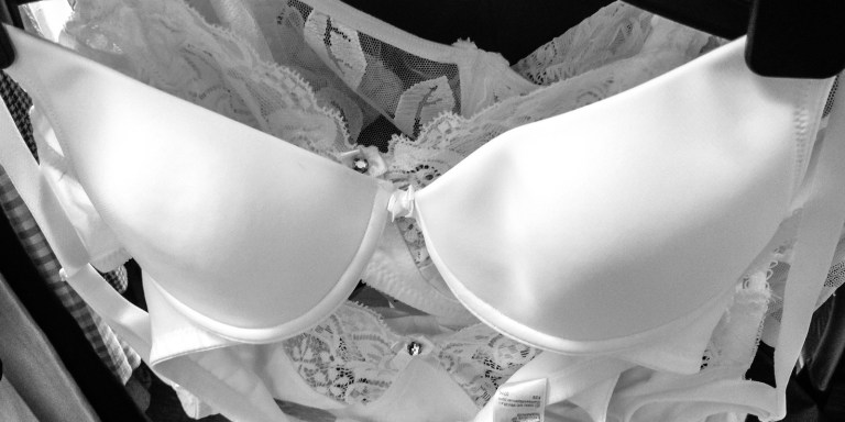 I Had A Breast Reduction At Age 16 But I’ve Still Never Gotten To Wear The Lacey Bra Of My Dreams