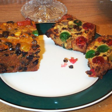 10 Disgusting Foods No One Wants To See At Your Stupid Holiday Party