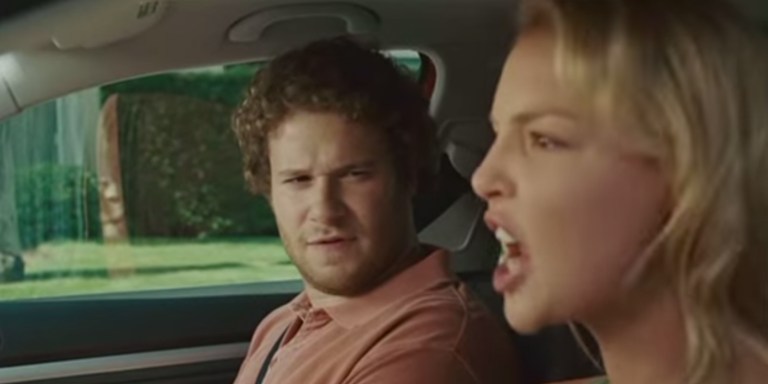 15 Hilariously Dumb Fights All Healthy Couples Have While Driving