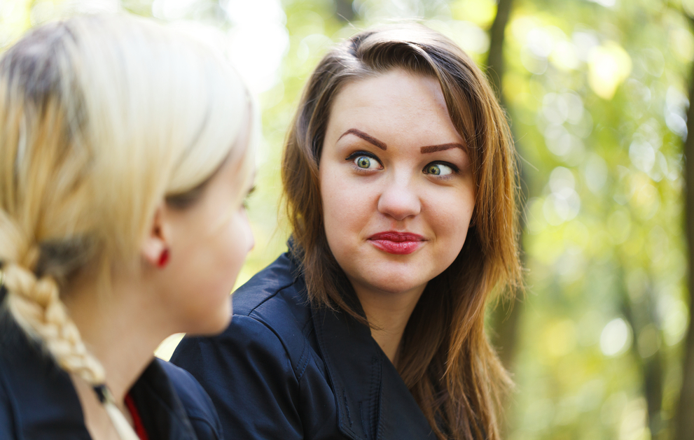 6 Thoughts Every Awkward Girl Has When She Tries To Date Thought Catalog